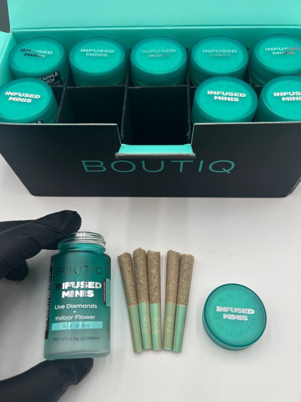 boutiq flower